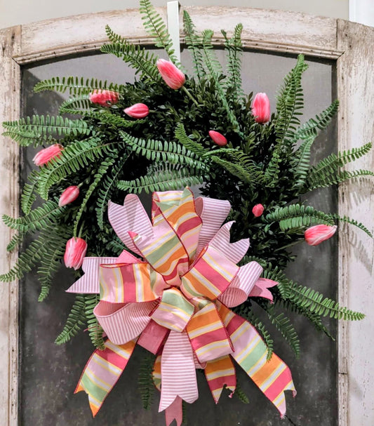 26" Tea Leaf/Fern/Tulip Wreath